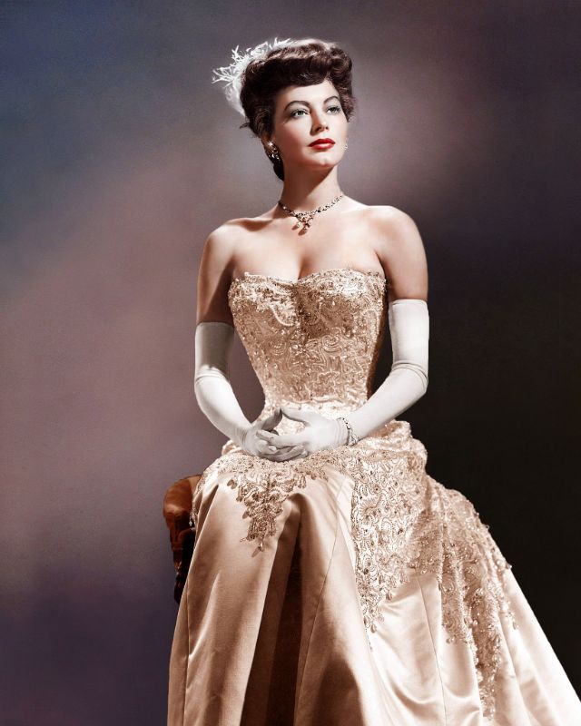 Ava Gardner Old Photos