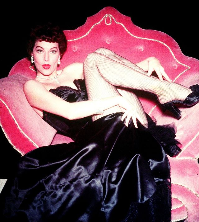 Ava Gardner Old Photos