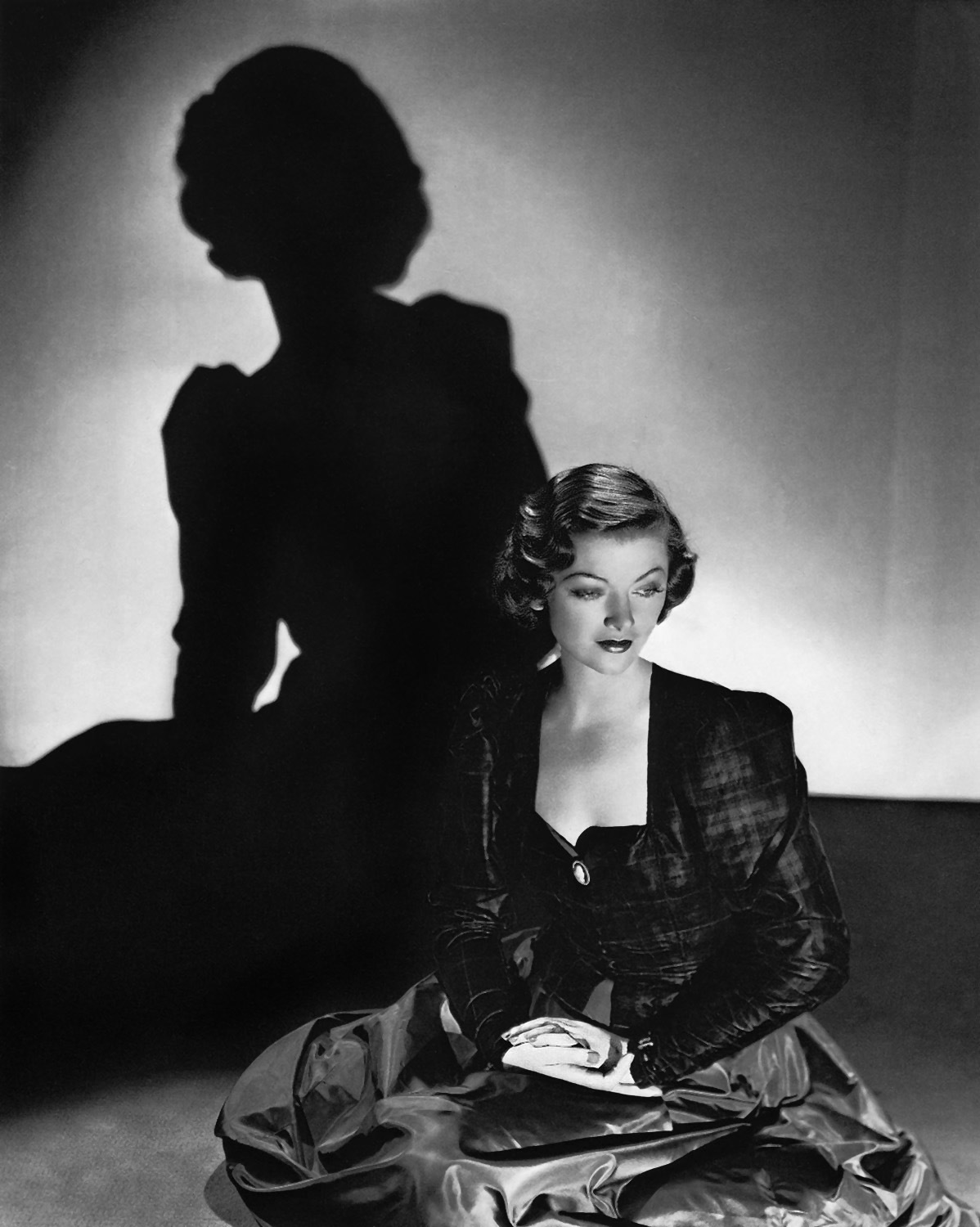 Myrna Loy Old Photos