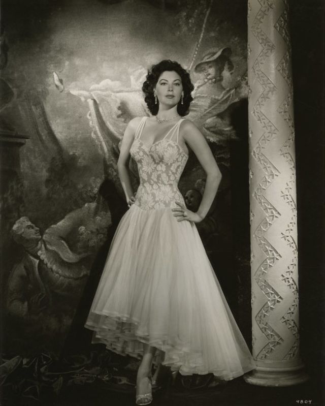 Ava Gardner Old Photos