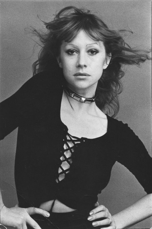young helen mirren photos